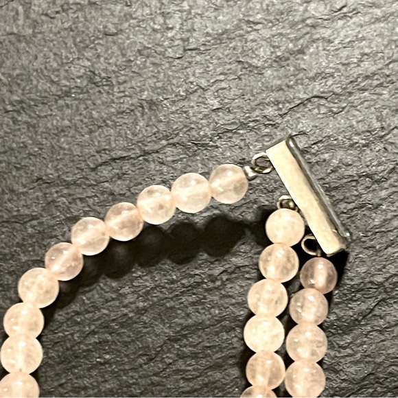 Pink Rose Quartz Beads and Stone Magnetic Stainless Steel Clasp 7.5” Bracelet - Picture 7 of 16